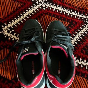 Nice men’s sneaker multi color